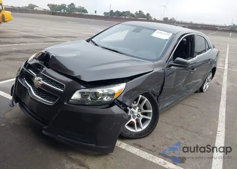 2013 Chevrolet Malibu Eco z USA, uszkodzony, nr VIN 1G11D5RR1DF102278